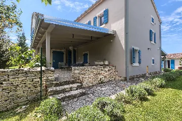 Modern Villa with Pool and Wellness, Čabrunići