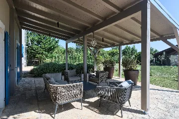 Modern Villa with Pool and Wellness, Čabrunići