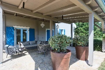 Modern Villa with Pool and Wellness, Čabrunići