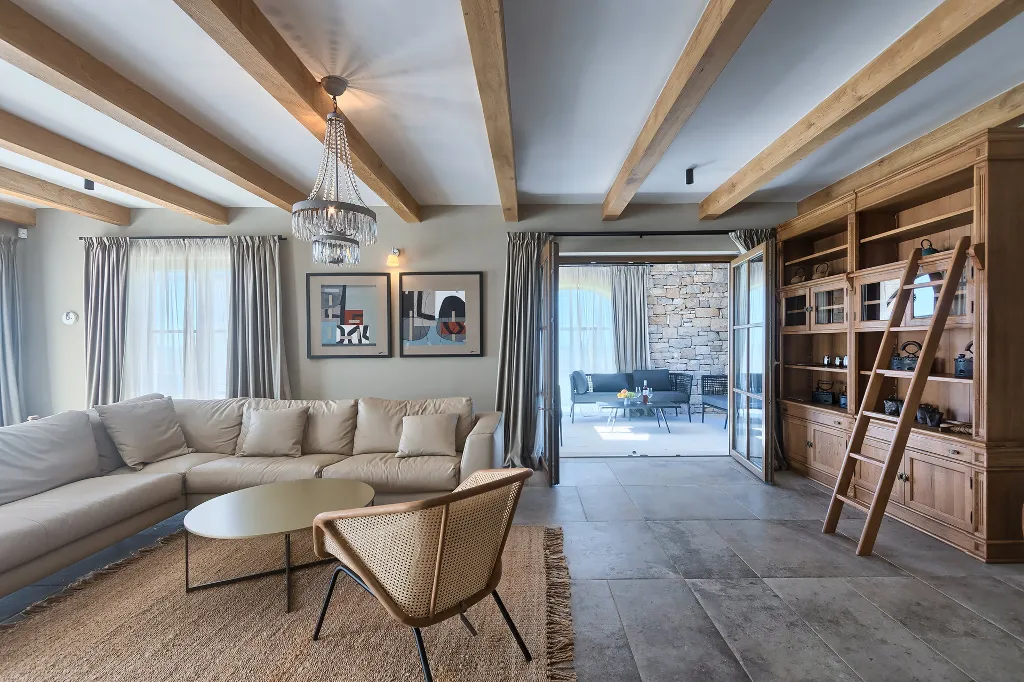 Spacious Countryside Villa with Pool in Umag