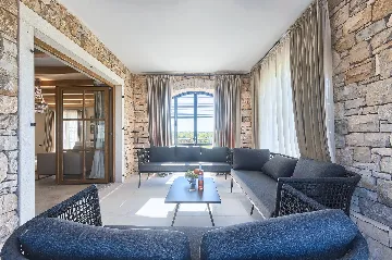 Spacious Countryside Villa with Pool in Umag