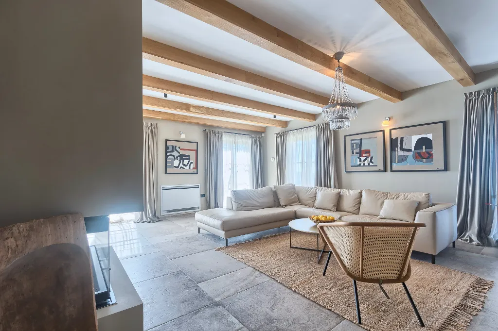 Spacious Countryside Villa with Pool in Umag