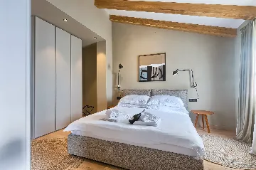 Spacious Countryside Villa with Pool in Umag