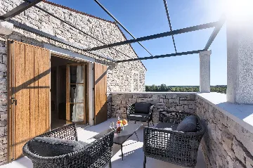 Spacious Countryside Villa with Pool in Umag