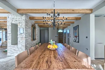 Spacious Countryside Villa with Pool in Umag