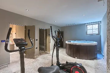 Spacious Countryside Villa with Pool in Umag