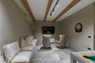 Spacious Countryside Villa with Pool in Umag