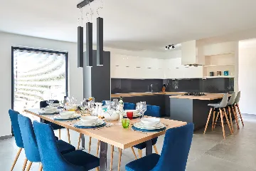 Contemporary Villa Retreat with Pool Umag