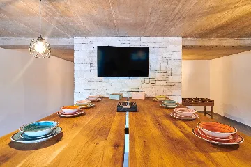 Contemporary Villa Retreat with Pool Umag