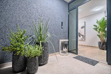 Modern Studio Apartment with Pool Access in Split