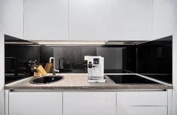 Modern Studio Apartment with Pool Access in Split