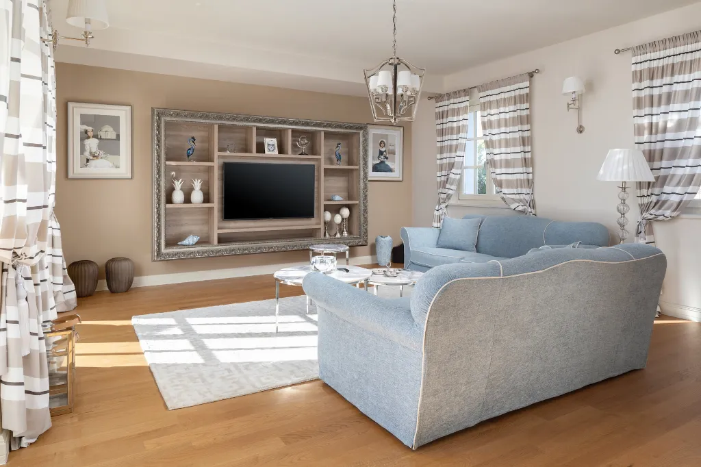 Elegant 4-Bedroom Villa with Pool in Vabriga