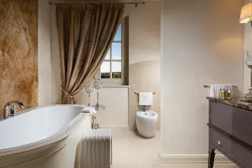 Elegant 4-Bedroom Villa with Pool in Vabriga