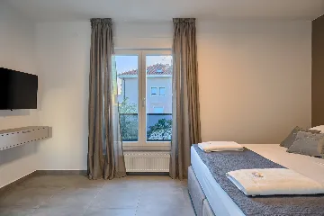 Modern Family Apartment with Shared Pool, Split