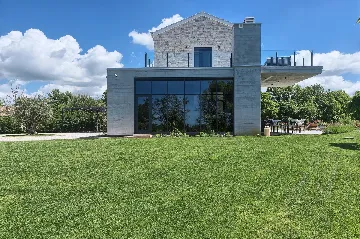 Modern Poolside Villa Retreat in Pazin