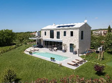 Modern Poolside Villa Retreat in Pazin