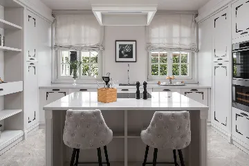 Elegant Family Villa with Pool in Vabriga