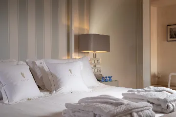 Elegant Family Villa with Pool in Vabriga