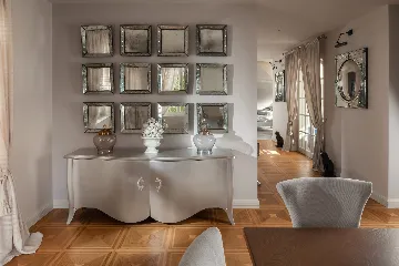 Elegant Family Villa with Pool in Vabriga