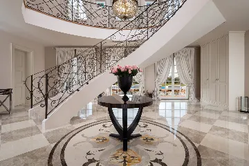 Elegant Family Villa with Pool in Vabriga