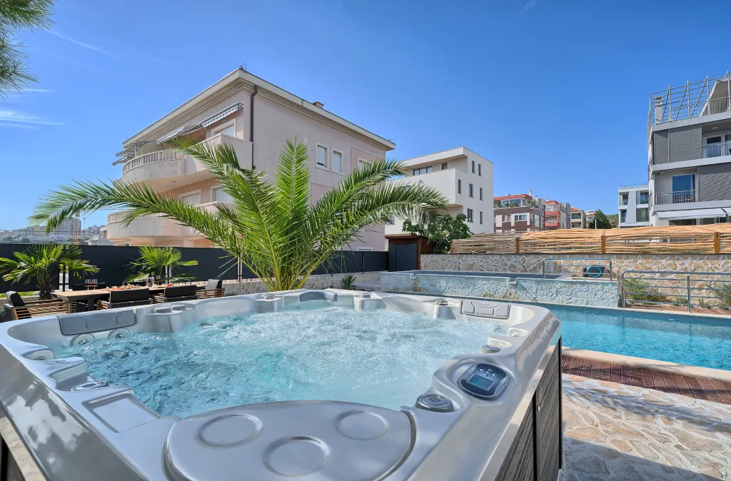 Modern Apartment with Shared Pool in Split