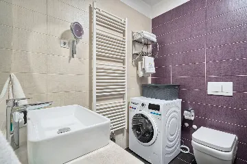 Penthouse Apartment with Rooftop Jacuzzi in Split