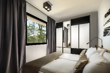 Family Villa Retreat with Terrace in Njivice