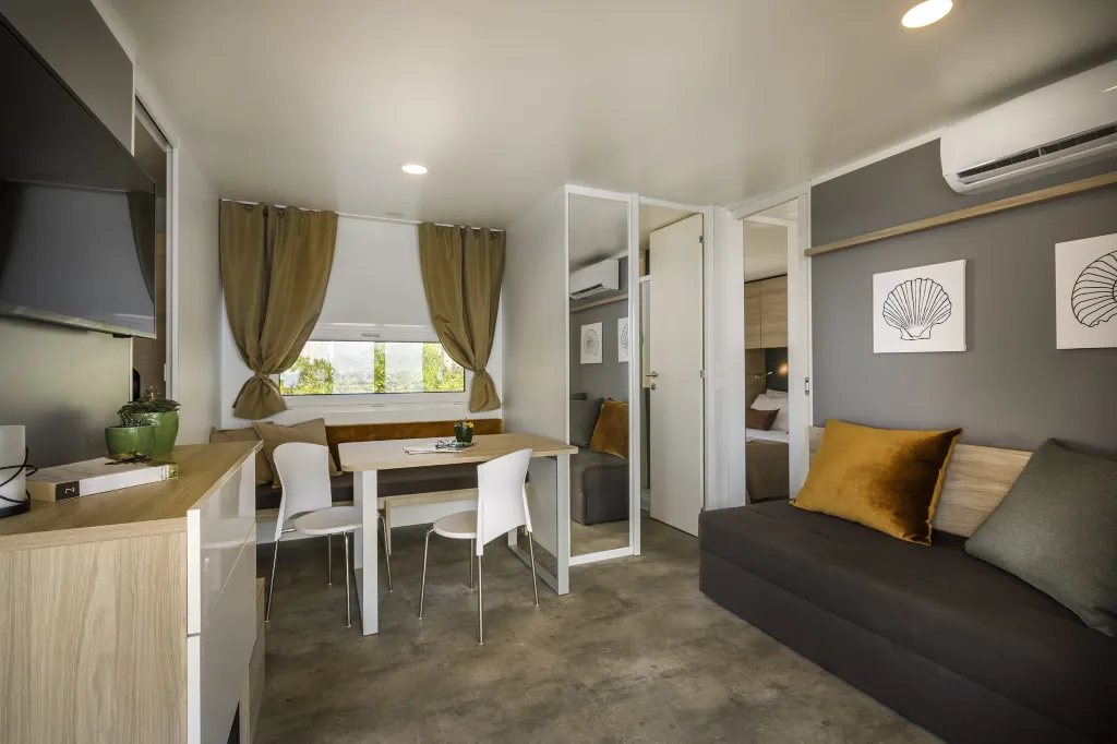 Modern Bungalow Retreat with Pool in Novigrad