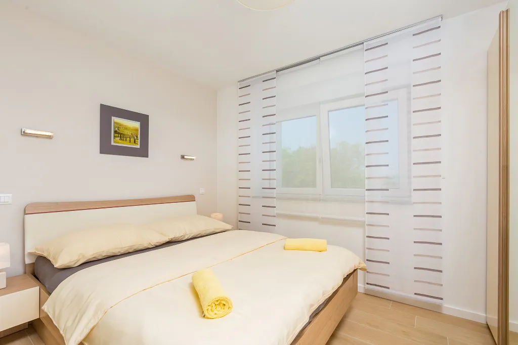Contemporary Villa with Heated Pool in Malinska