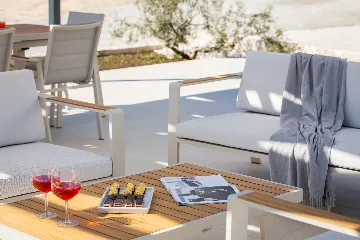 Modern Villa with Pool in Marina