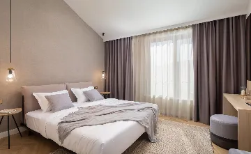 Modern Villa with Pool in Marina