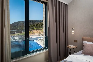 Modern Villa with Pool in Marina