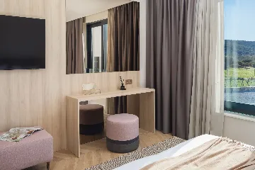 Modern Villa with Pool in Marina