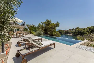 Seaside Stone Villa with Pool in Selca