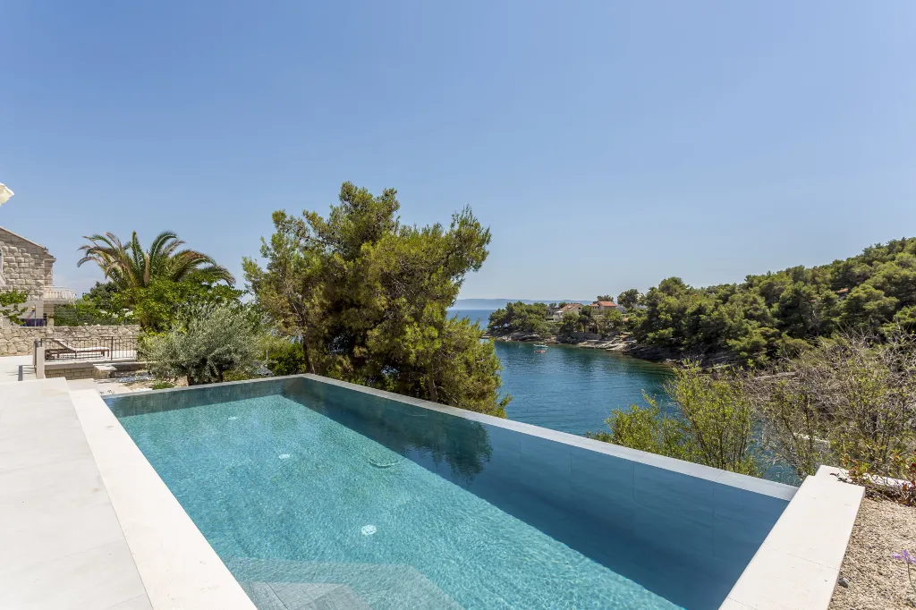 Seaside Stone Villa with Pool in Selca