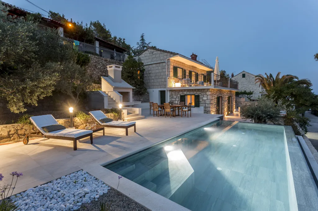 Seaside Stone Villa with Pool in Selca