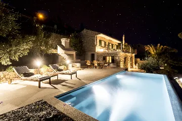 Seaside Stone Villa with Pool in Selca