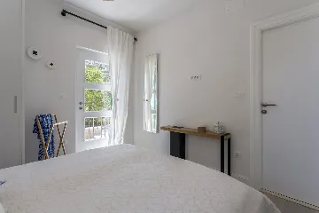 Seaside Stone Villa with Pool in Selca