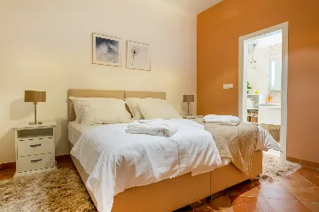 Seaside Family Villa with Pool in Pučišća