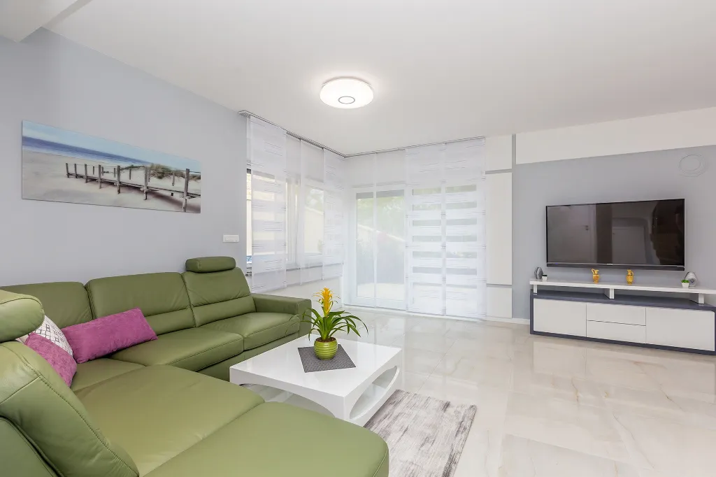 Modern Villa with Heated Pool in Malinska
