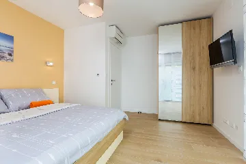 Modern Villa with Heated Pool in Malinska