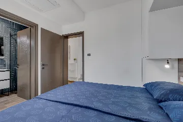 Modern Villa Retreat with Infinity Pool, Makarska