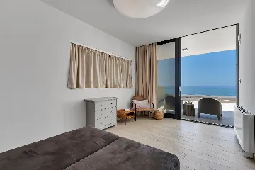 Modern Villa Retreat with Infinity Pool, Makarska