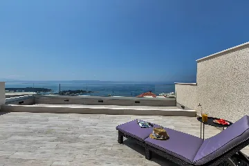 Modern Villa Retreat with Infinity Pool, Makarska