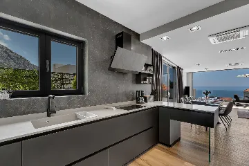 Modern Villa Retreat with Infinity Pool, Makarska