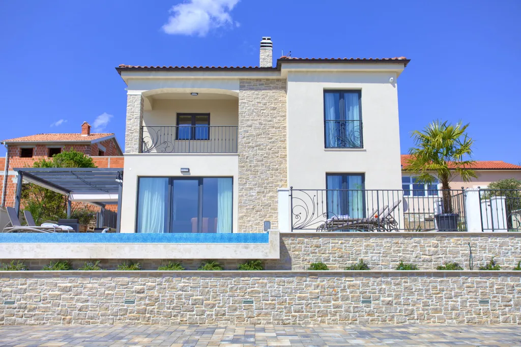Modern Villa with Pool in Vrbnik