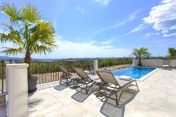 Modern Villa with Pool in Vrbnik