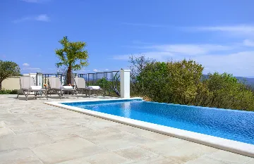 Modern Villa with Pool in Vrbnik