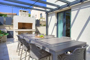 Modern Villa with Pool in Vrbnik