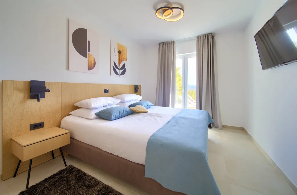 Modern Villa with Pool in Vrbnik